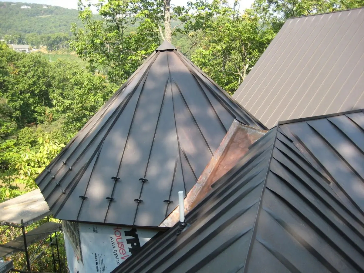 Professional Roof Tarp Installation by Craftsman Roofing in Summit